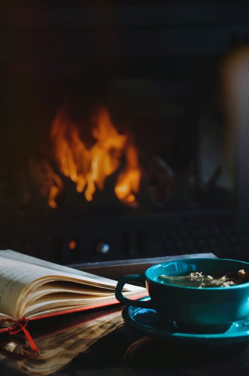 Cozy Evenings Without Screens: Relaxing Ideas to Unwind